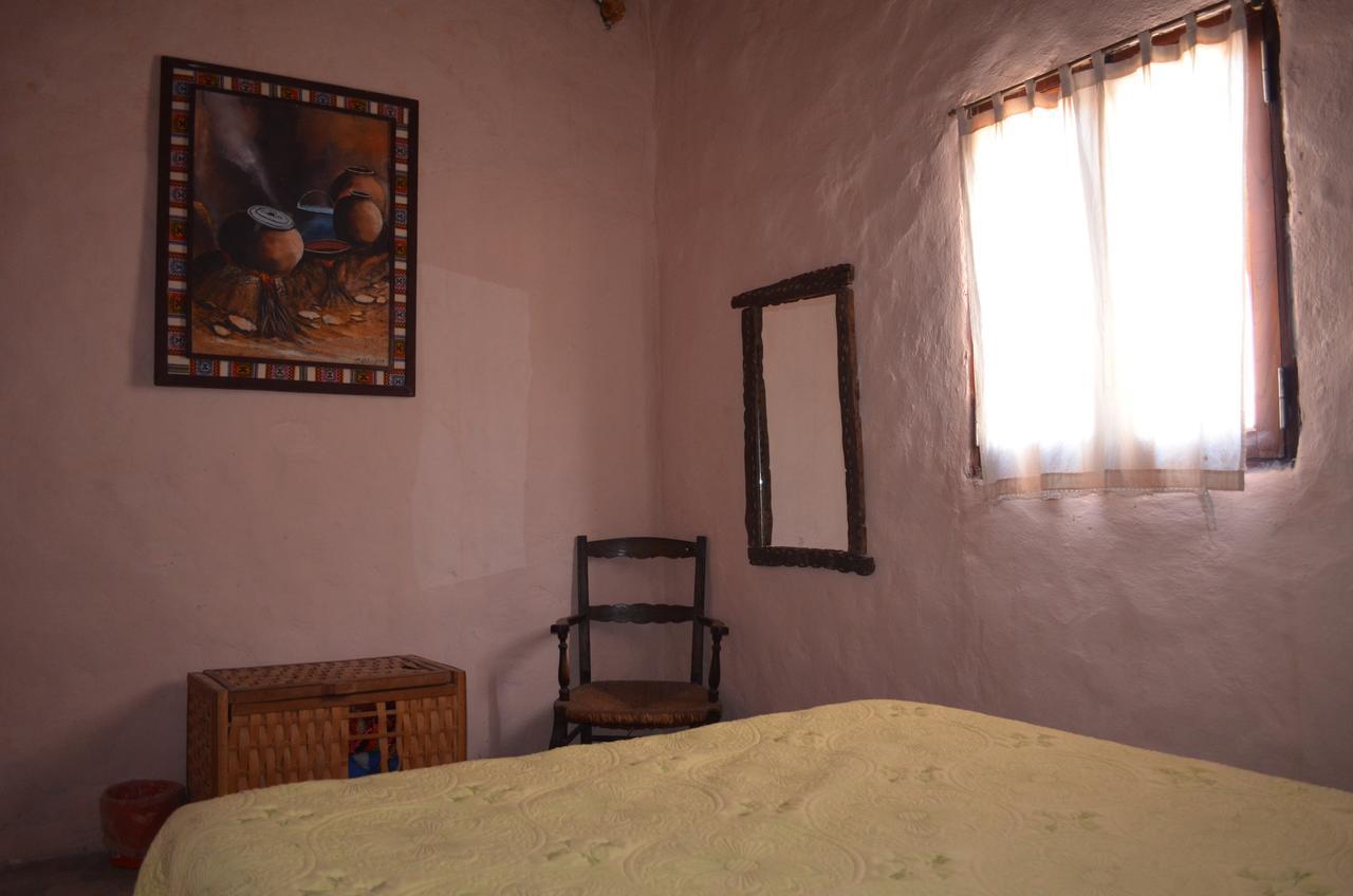 La Rosa Hostel Tilcara Exterior photo